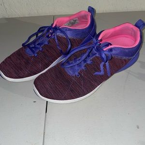 Womens vionic shoes 335 adley size 11 W